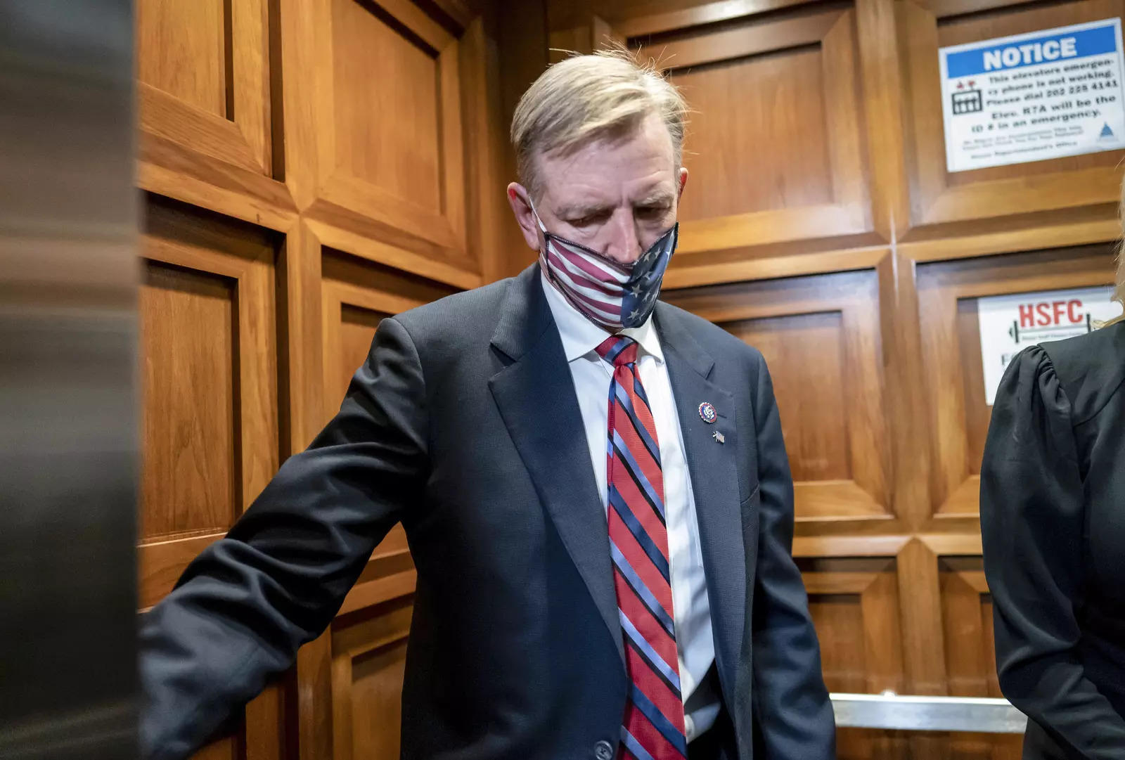 House censures Rep. Gosar for tweeting violent anime video in rare rebuke |  PBS NewsHour