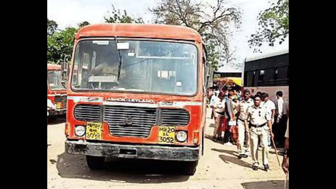 Stones pelted at four MSRTC buses in Dhule on Sunday morning ...