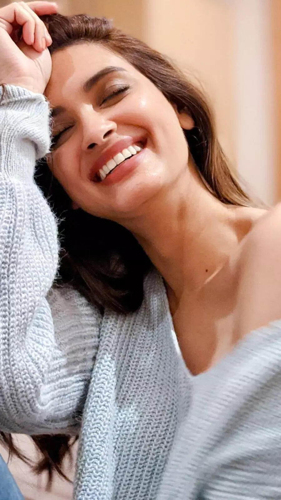 Oversized sweater top Oversized sweater top