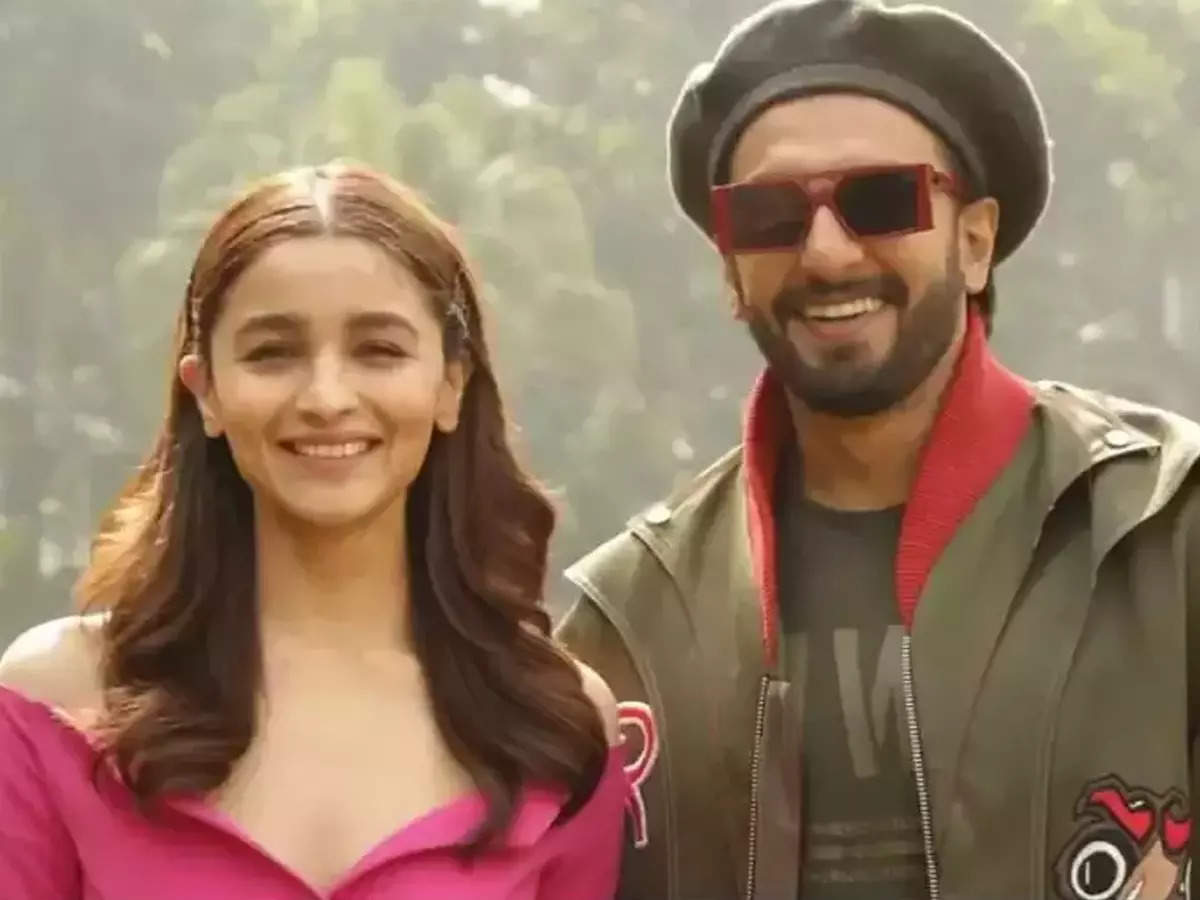 The duet we would love to witness @aliaabhatt @ranveersingh 😍 For the  unversed, Ranveer Singh and Alia Bhatt are all set with an epic…
