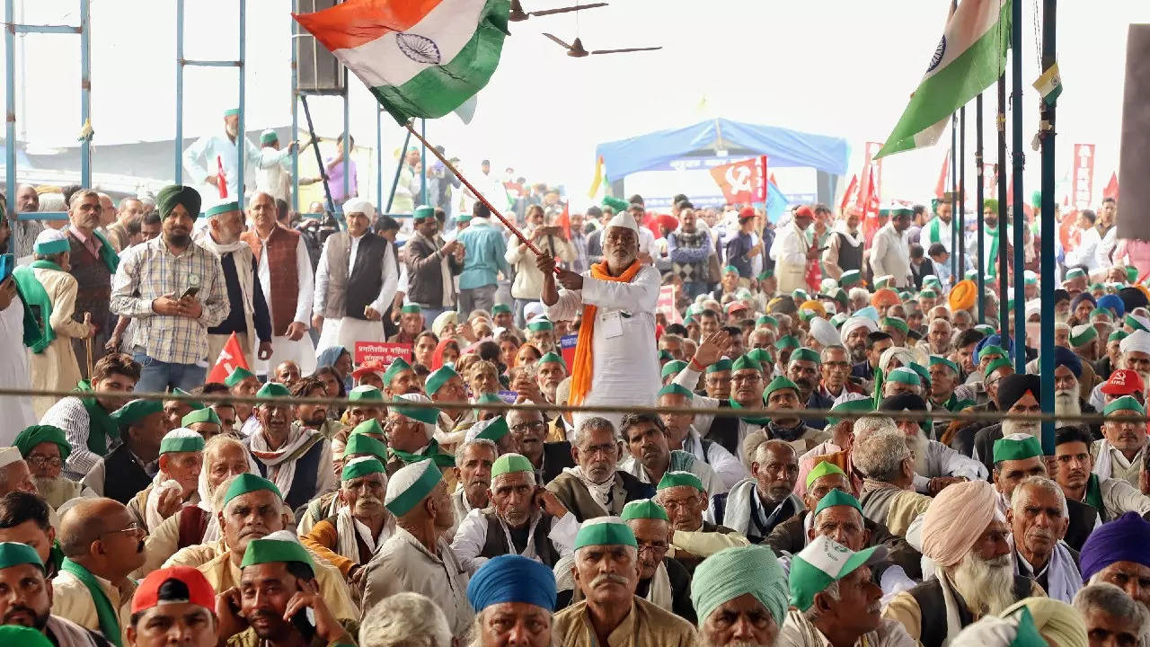 Farmers during a gathering at the Ghazipur border to observe the first anniversary of protest against the three farm laws, in New Delhi on November 26. (ANI photo)