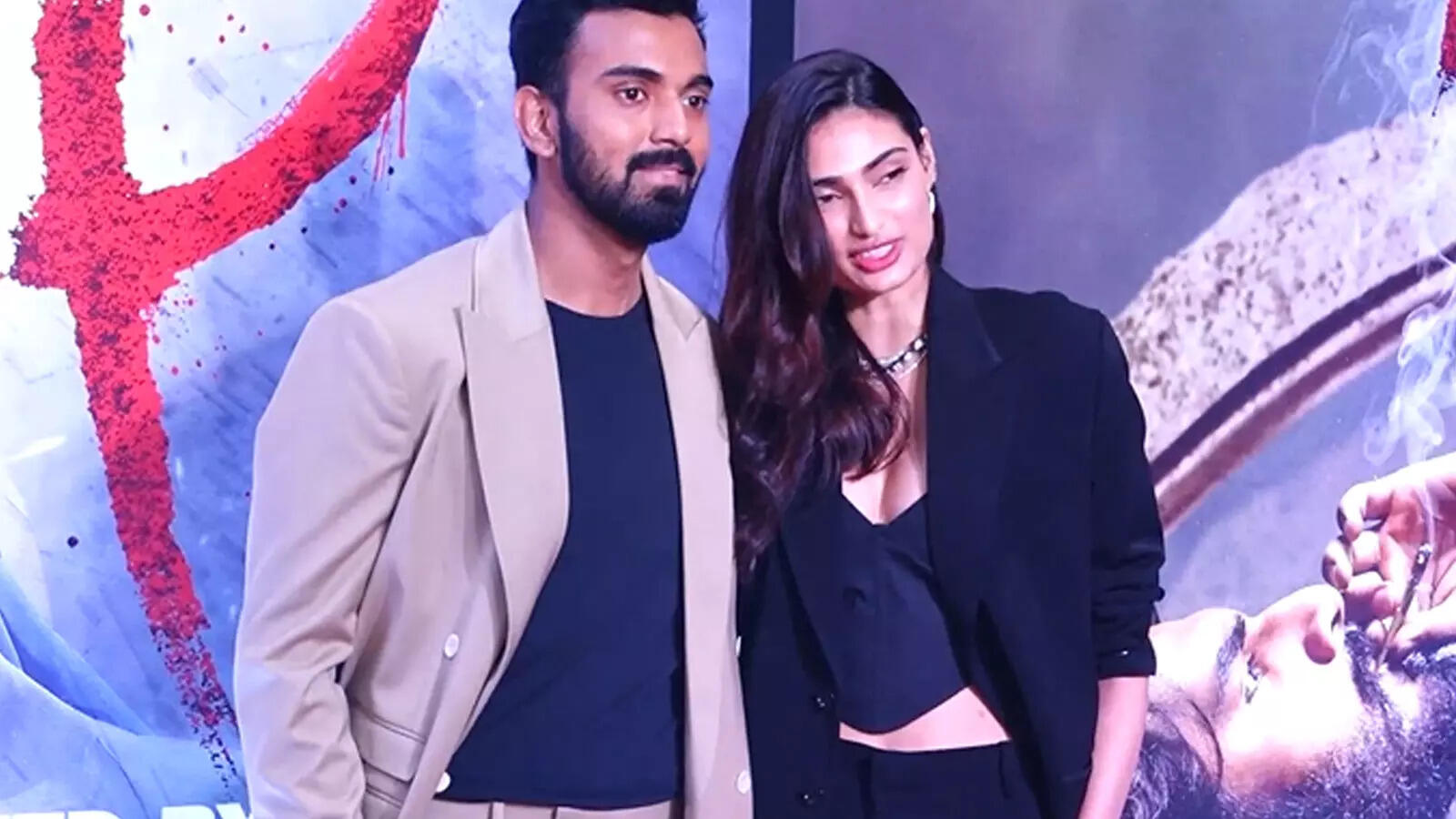 Athiya Shetty and KL Rahul make first public appearance as a couple at 'Tadap' premiere | Hindi Movie News - Bollywood - Times of India