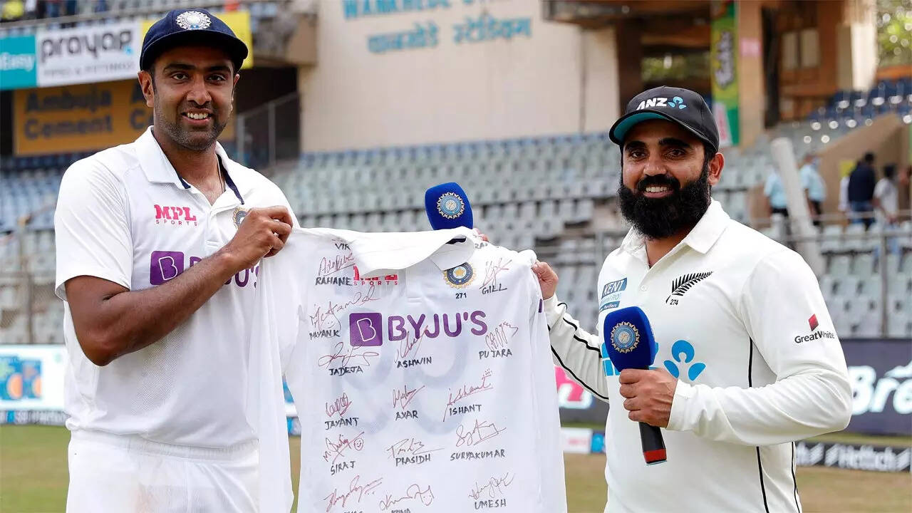 Ashwin gifts Ajaz Patel his Test jersey 