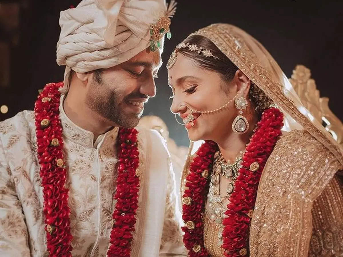 Ankita Lokhande and Vicky Jain share dreamy pictures from the wedding;  announce, 'We're now officially Mr & Mrs Jain!' - Times of India