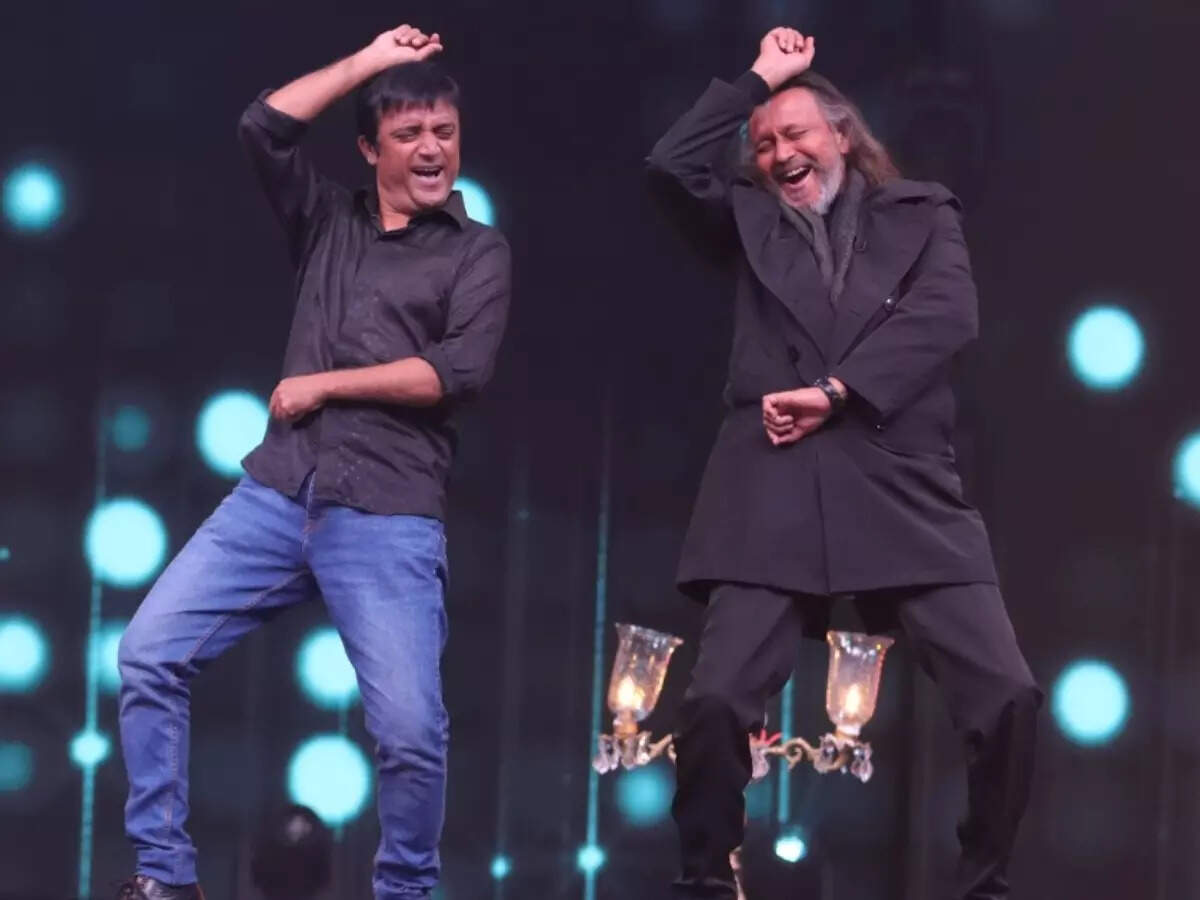 Mithun Mithun Chakraborty Plays Pranks On Dance Season 6 Times Of India