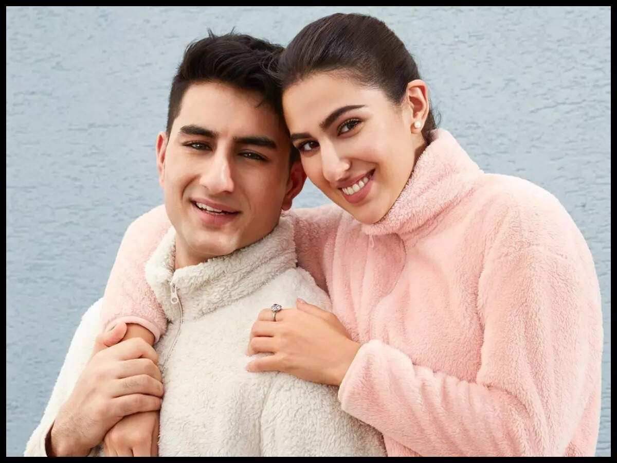 Ibrahim Ali Khan Shares A Hilarious Meme Featuring Sara Ali Khan As He Shows Her What Happens When You Pull The Plug On Your Brother S Ps5 Hindi Movie News Times