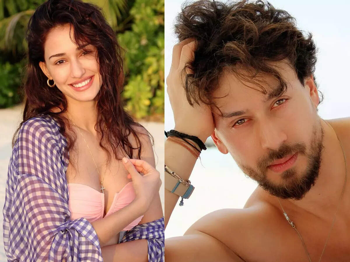 Ahead of New Year, Disha Patani and Tiger Shroff make temperatures soar with their beach vacay pictures | Hindi Movie News - Times of India
