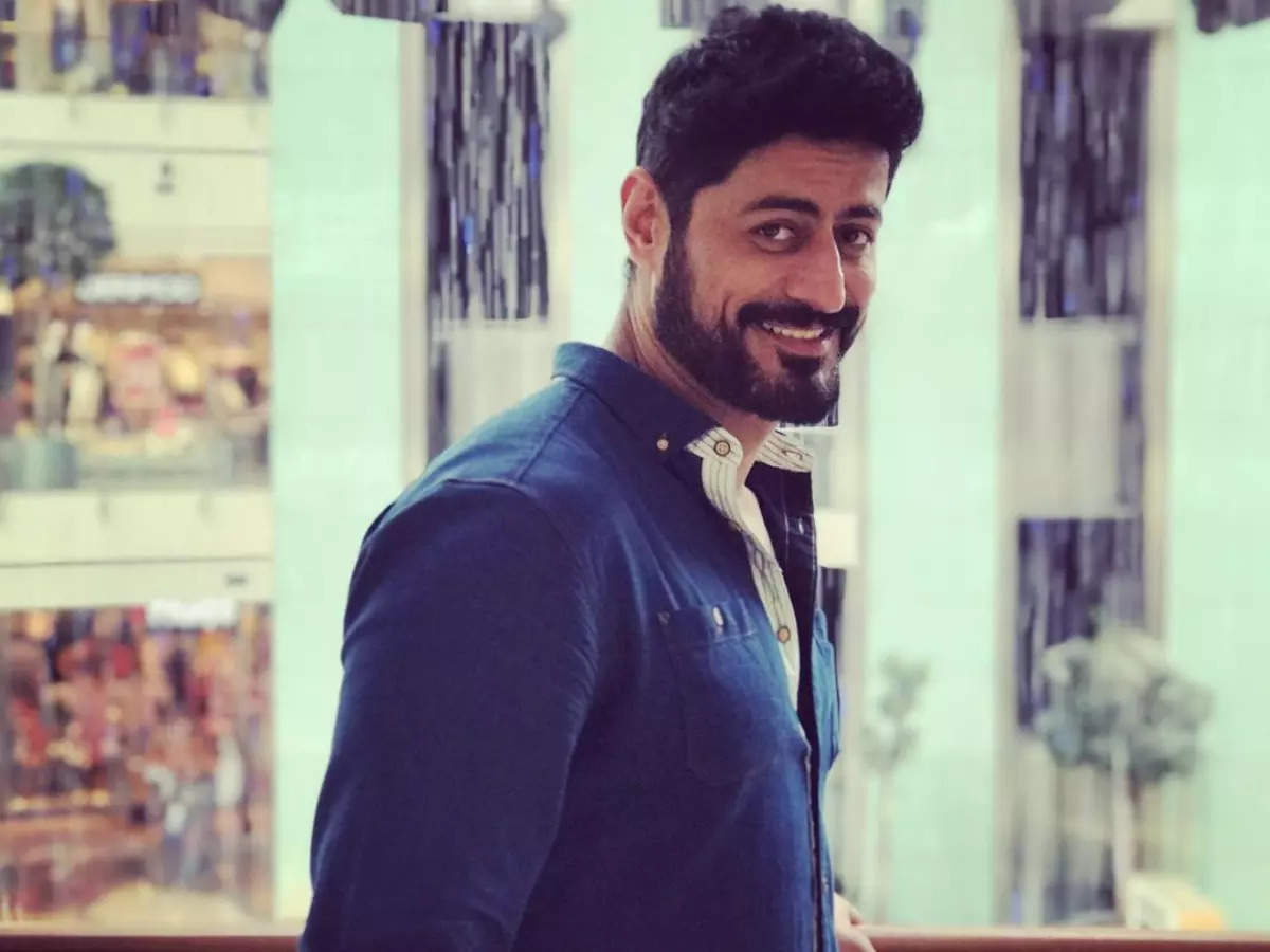 Exclusive Video! Mohit Raina finally talks about his secret romance,  hush-hush wedding and plans to start a family with Aditi Sharma - Times of  India