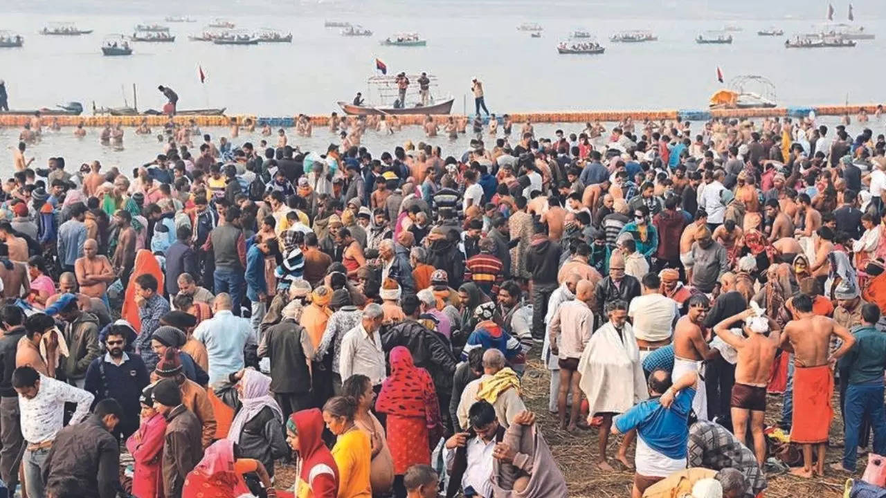 Thousands of devotees braved the cold and risk of Covid-19 and gathered at Sangam in Prayagraj to take a holy dip on Makar Sankranti as the 47-day religious fair, ‘Magh Mela’, got underway on Friday.