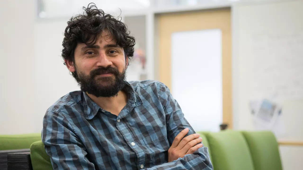 Manu Prakash teaches bioengineering at Stanford University