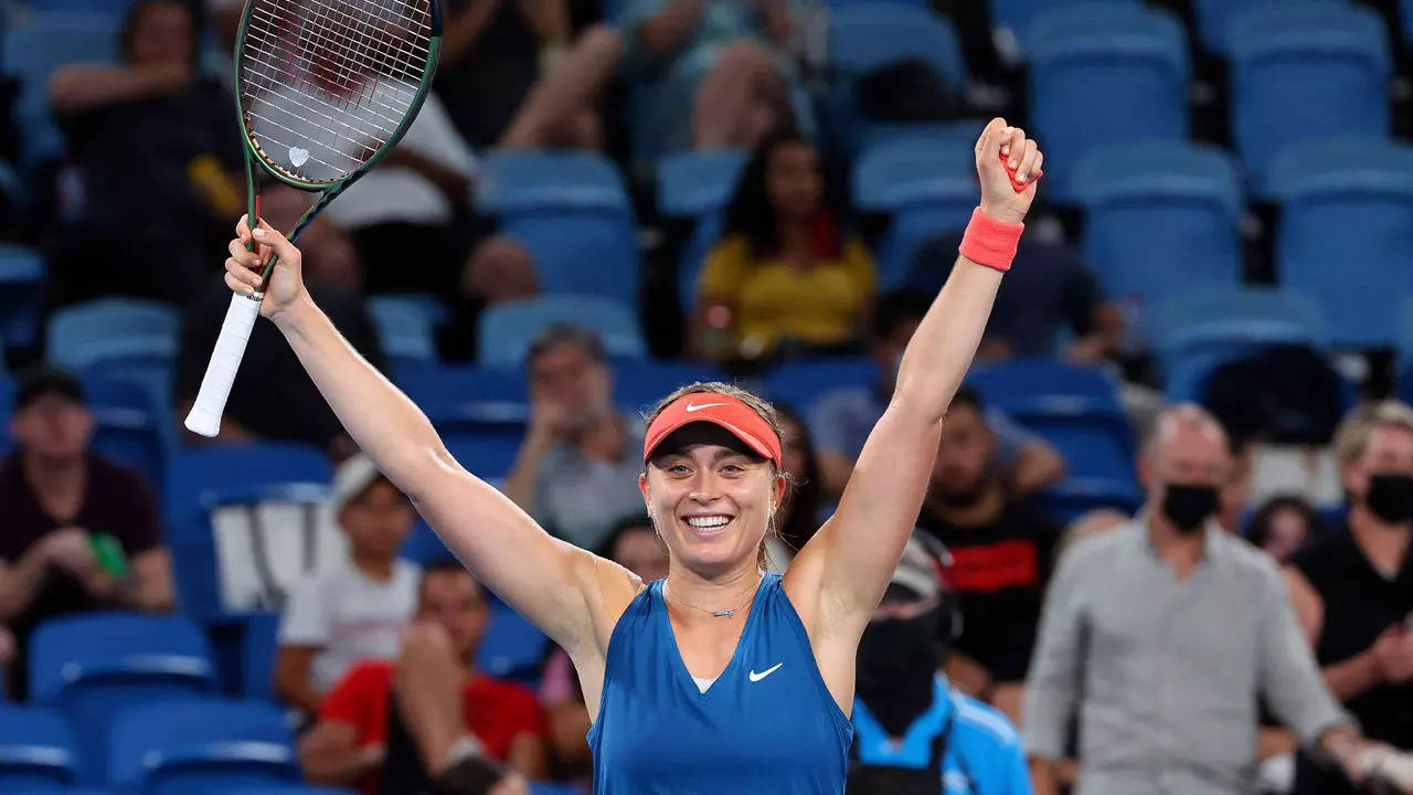 Sydney Tennis Classic Paula Badosa fends off Barbora Krejcikova to win title Tennis News