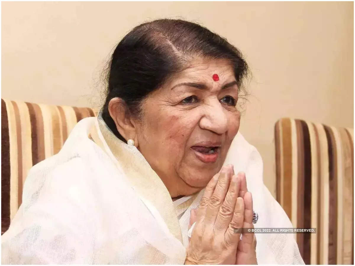 Lata Mangeshkar health update: Minimal improvement, says her doctor | Hindi Movie News - Times of India