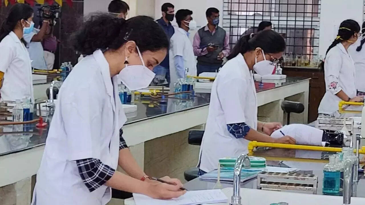 Pandemic Effect: Gen Medicine Gets An Edge | Bengaluru News - Times of India