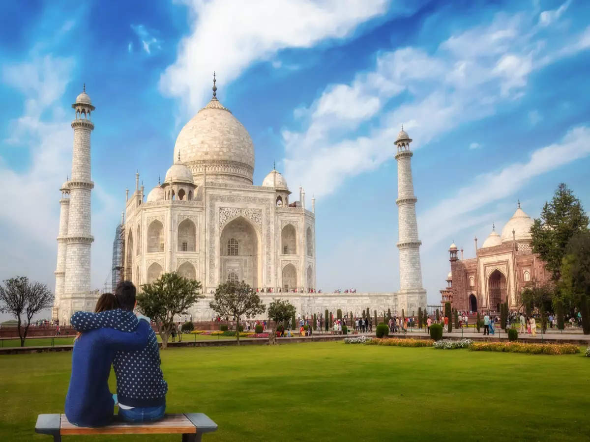 Valentine’s Day Special: Dreamy places in India for lovers!