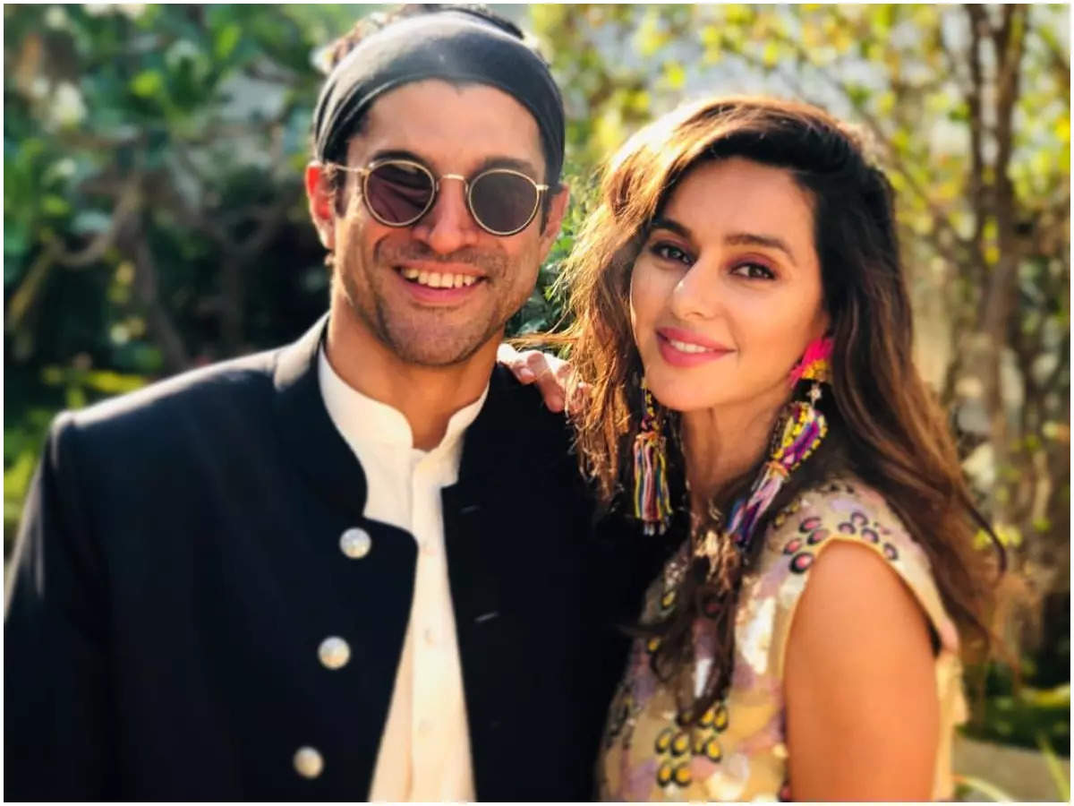 Farhan Akhtar-Shibani Dandekar wedding: Bridesmaids rock THIS style! | Hindi Movie News - Times of India