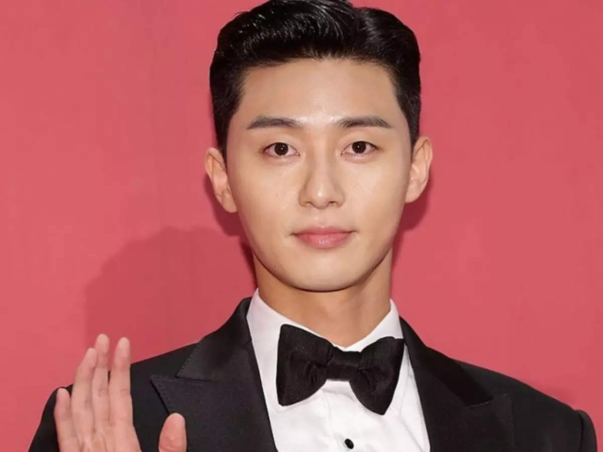 Park Seo Joon Diagnosed With Covid-19 With No Major Symptoms - Times Of  India