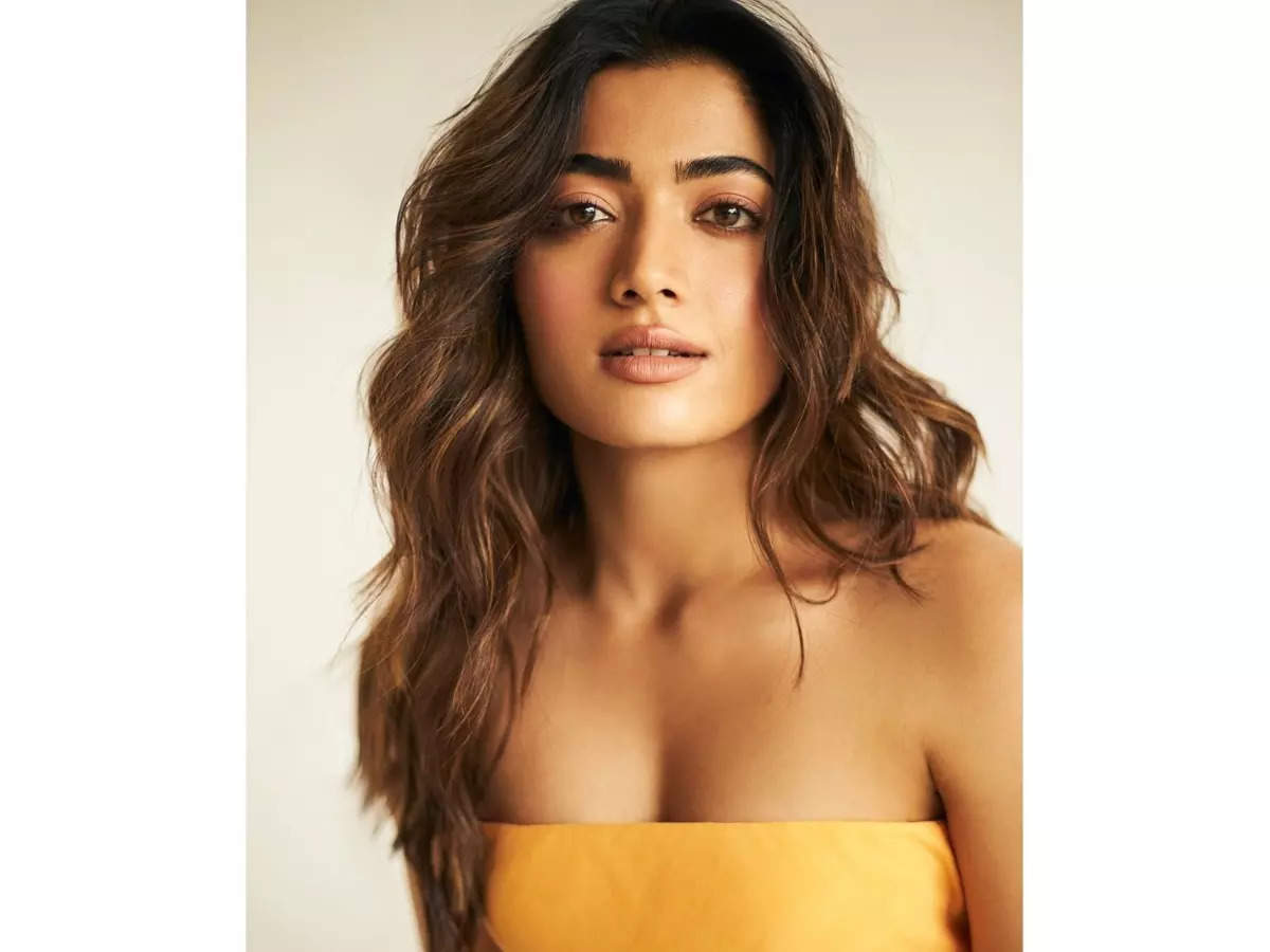 Rashmika Mandanna gets closer to fans with her new YouTube channel Kannada Movie News photo image