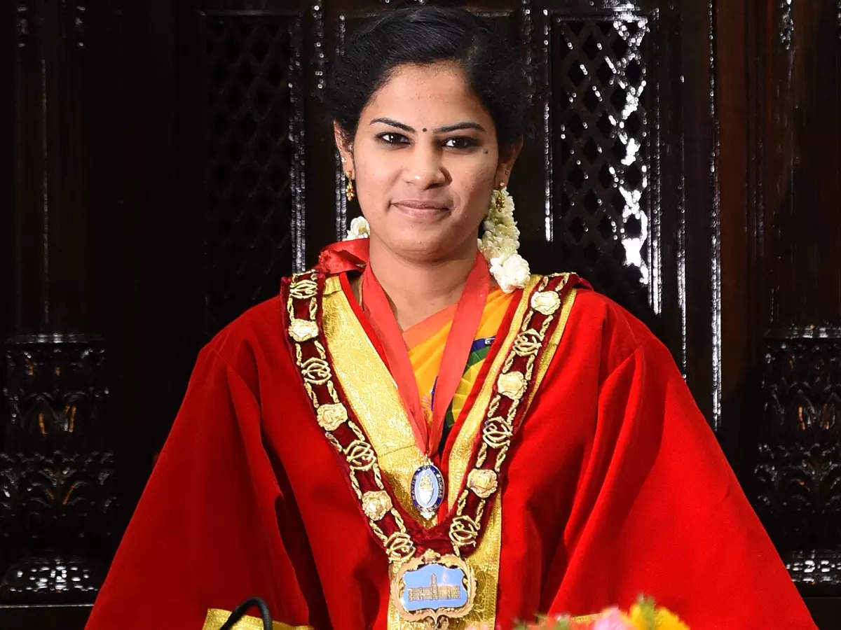 Women need to overcome challenges boldly: Mayor Priya Rajan ...