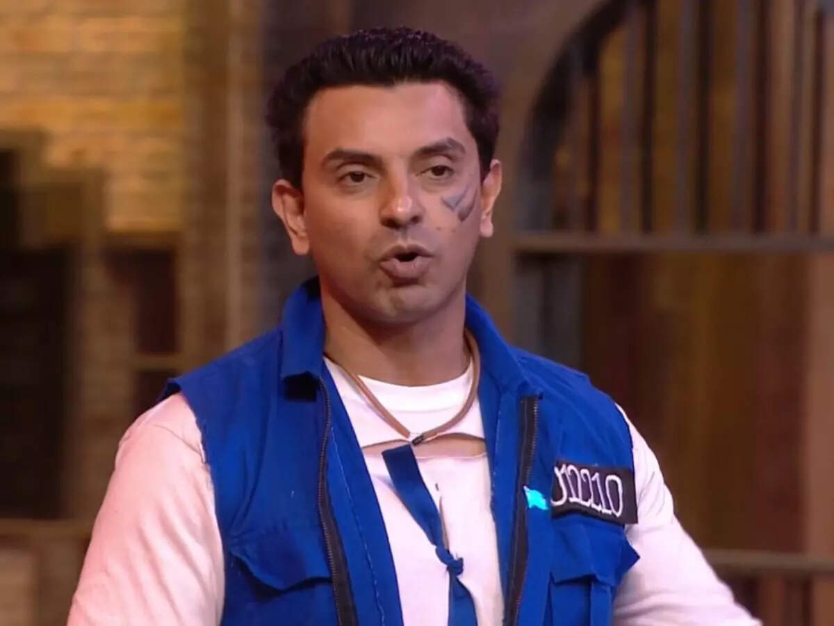 Lock Upp: Tehseen Poonawalla reveals he slept with the wife of India's top industrialist - Times of India