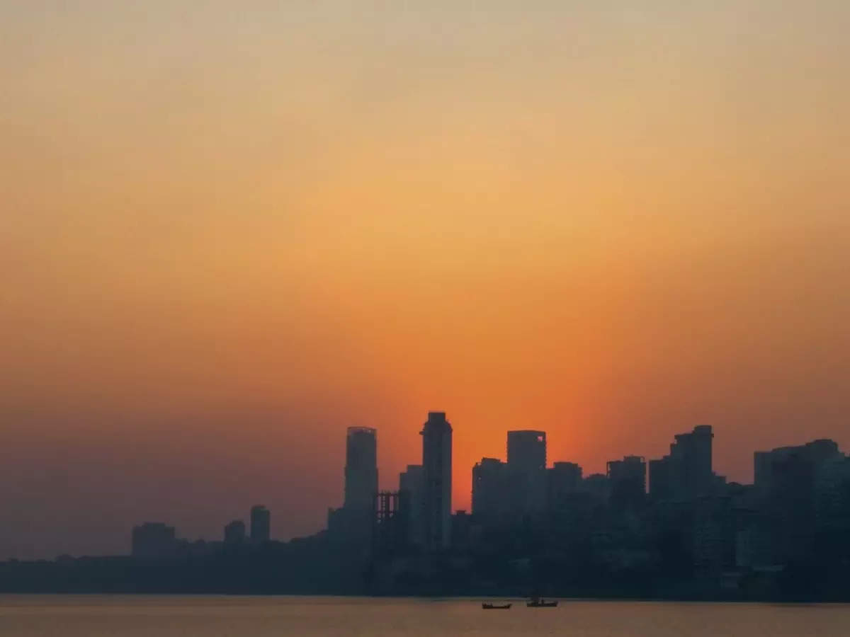 Places to experience Mumbai's vibrant nightlife