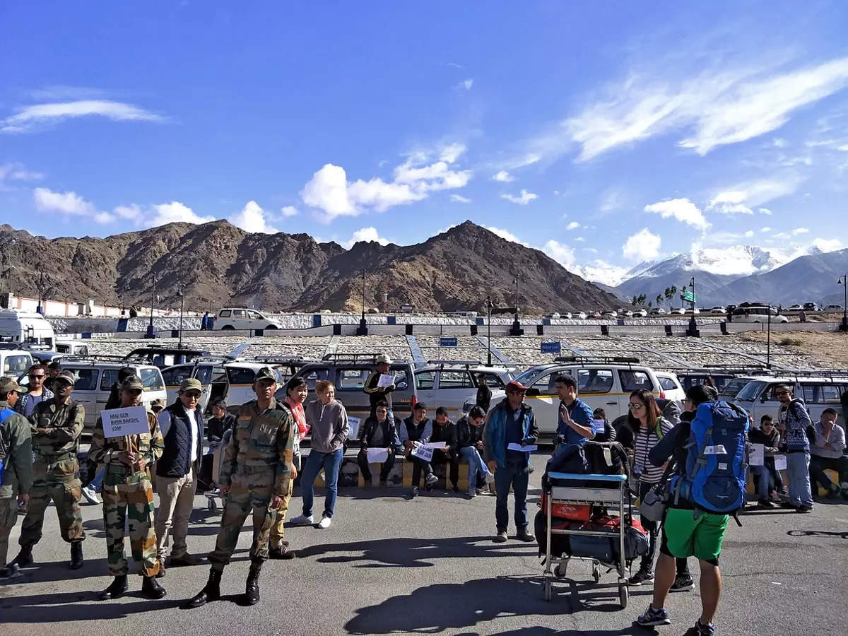 March 28, 2022, becomes the busiest day ever at Srinagar airport