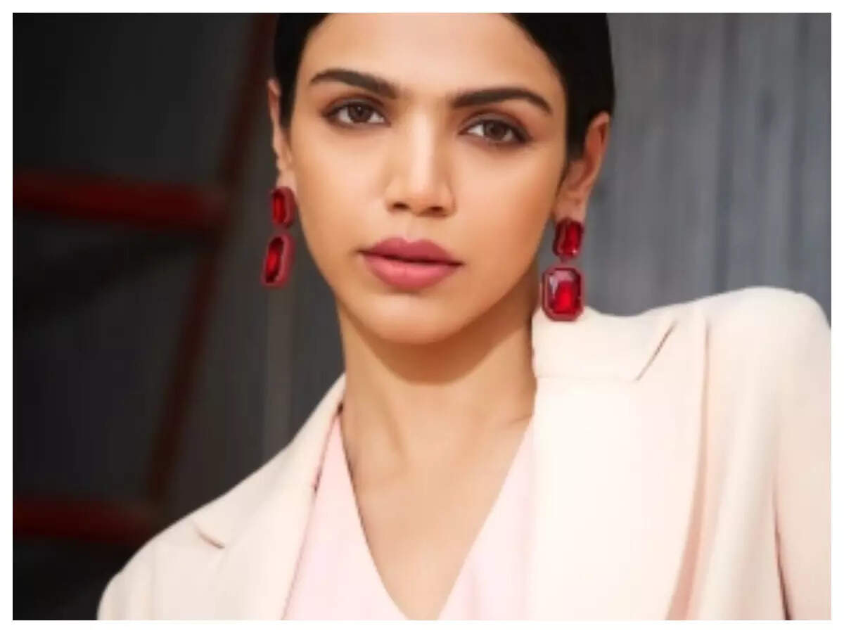 Shriya Pilgaonkar: My parents taught me to deal with uncertainty of being a  professional actor | Hindi Movie News - Times of India