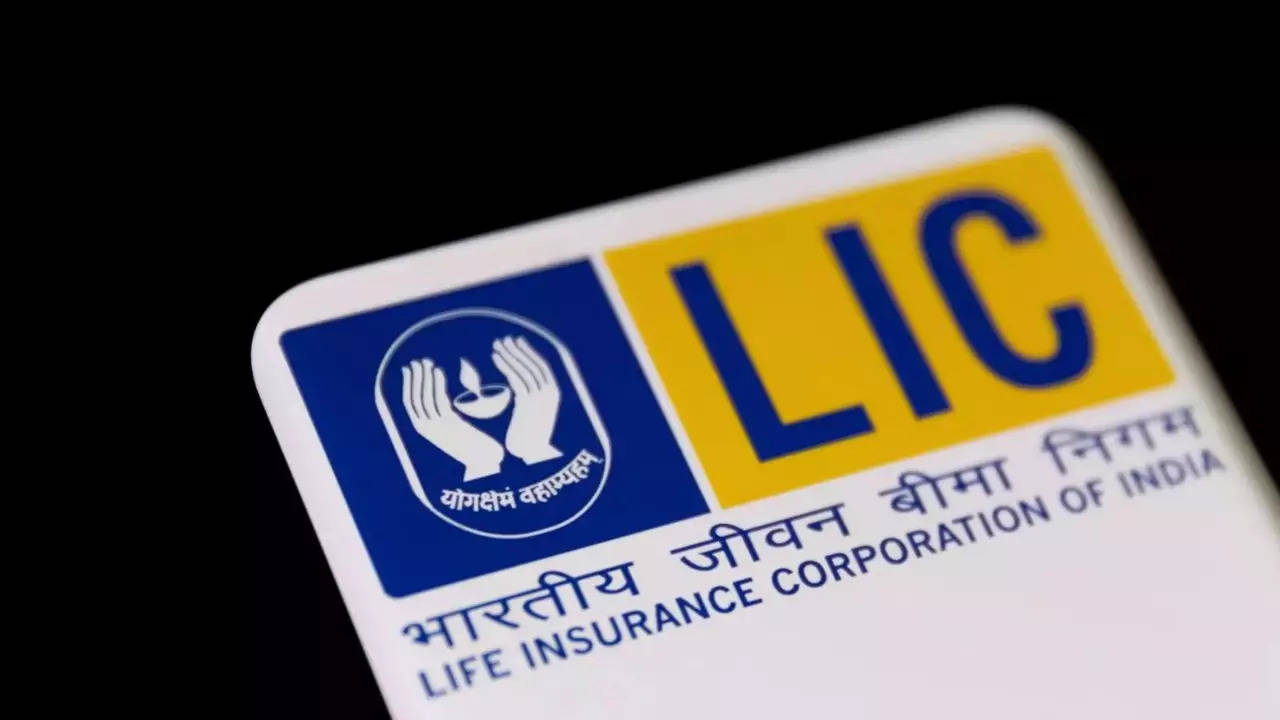 LIC IPO: Domestic mutual funds pick up 71% of LIC IPO's anchor ...