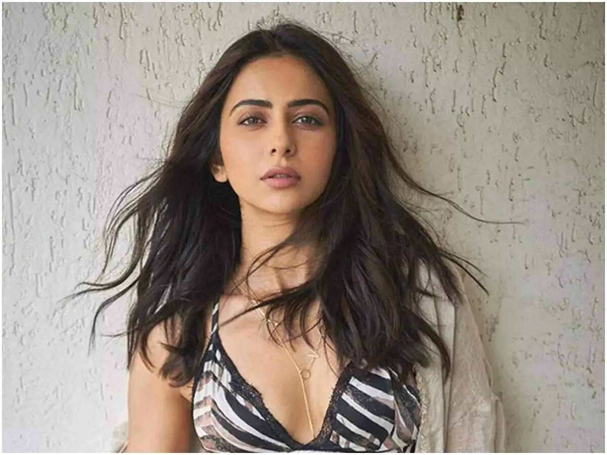 Rakul Preet Singh: Had to lose 10 kg in 50 days for Luv Ranjan's 'De De  Pyaar De' | Hindi Movie News - Times of India