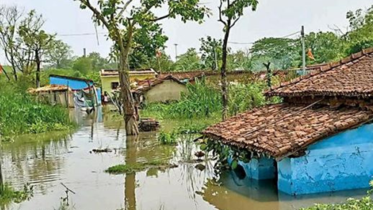 bpscl Bpscl Fly Ash Pond Caves In, Floods Entire Bokaro Village