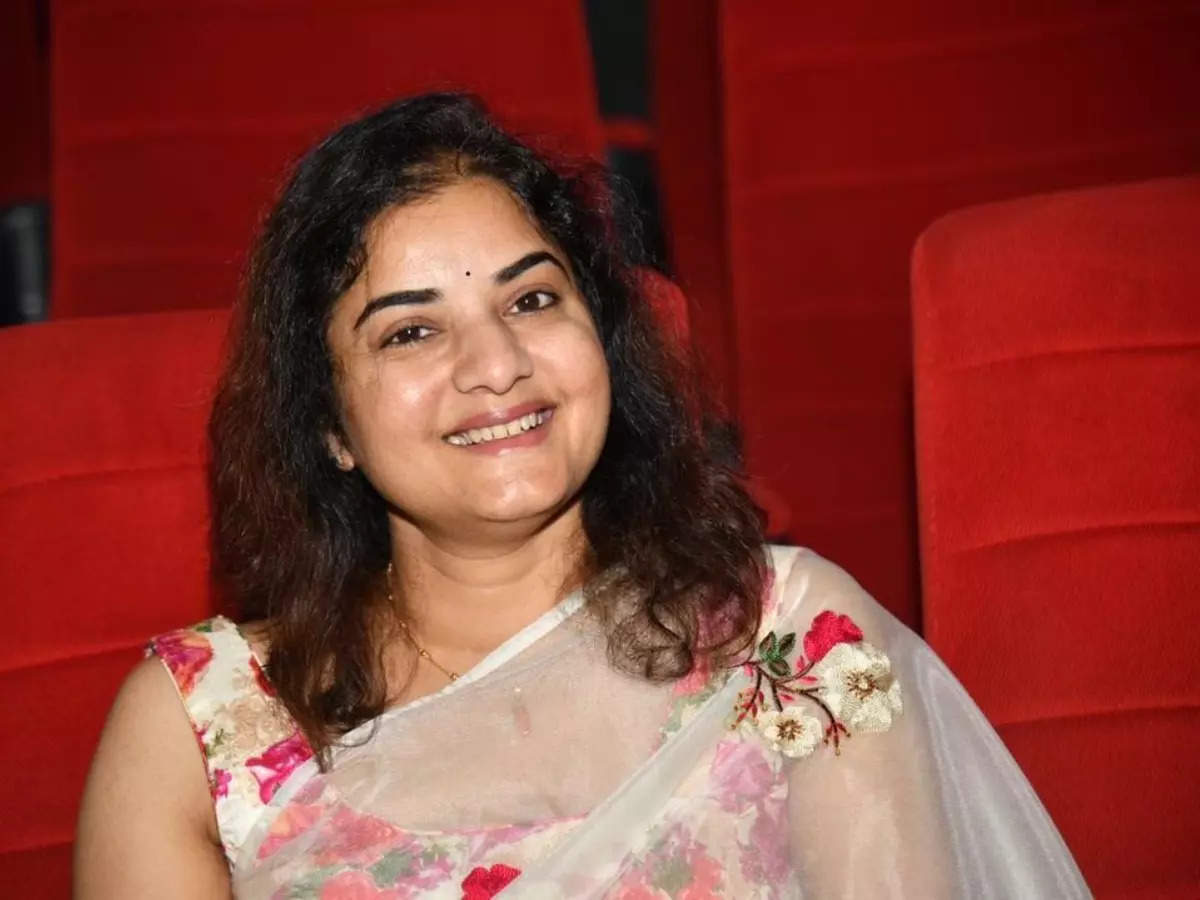 Dancing Champion: Actress Prema N C to grace the quarter-finale - Times of  India