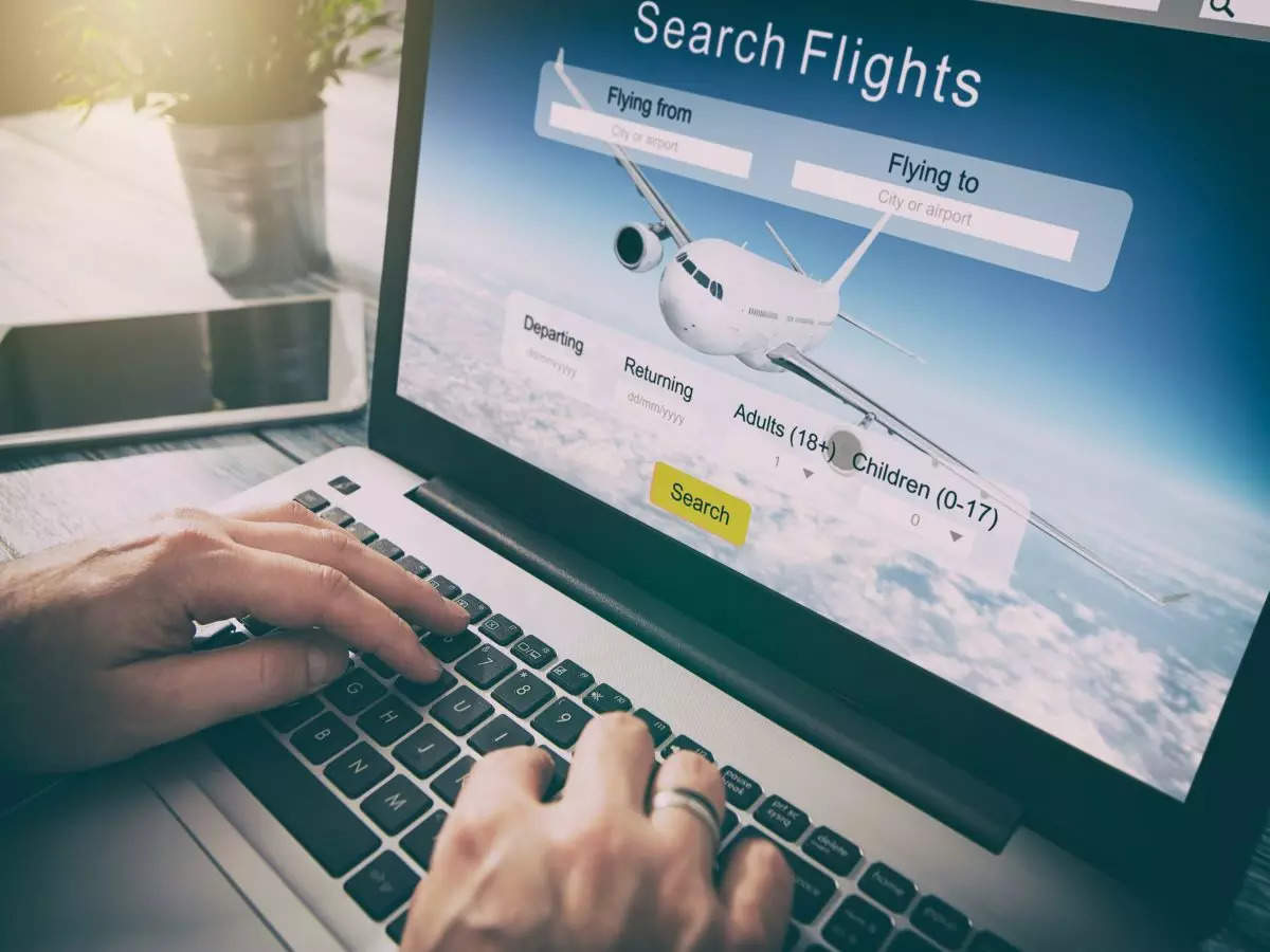 Secret hacks to book cheap flight tickets!