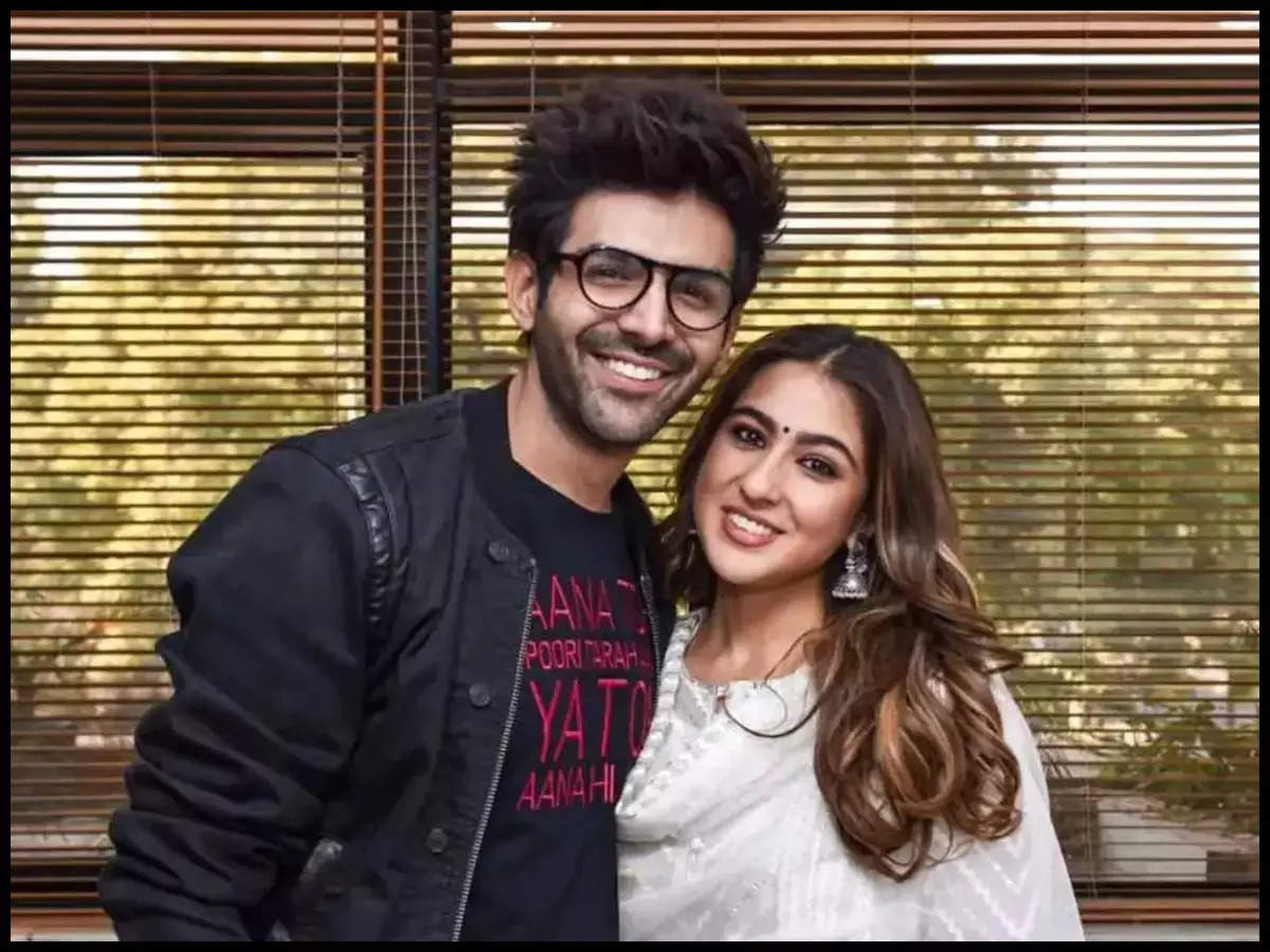Kartik Aaryan opens up about his linkup rumours with Sara Ali Khan during  'Love Aaj Kal'; Says, 'Not everything is promotional' - Times of India