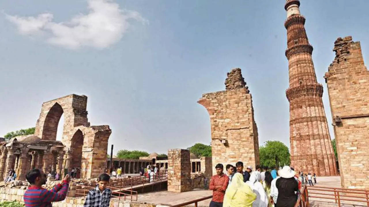 How can you seek remedy for 800 years ago, says Delhi court on Qutub Minar  | Delhi News - Times of India