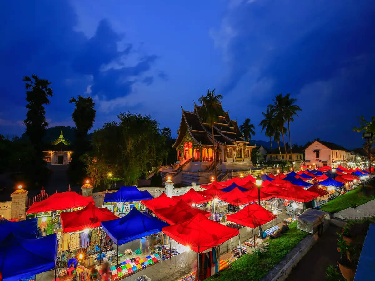 Iconic night markets from around the world