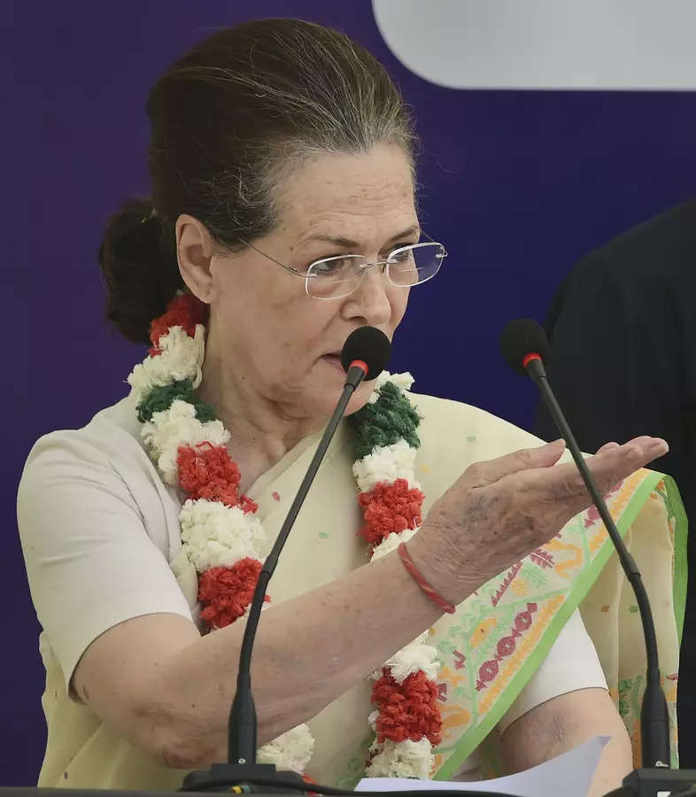 Sonia Covid +ve, but ‘will appear’ before Enforcement Directorate