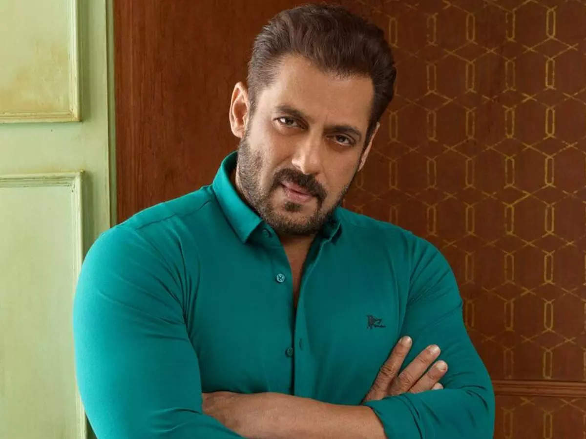 Fenil and Bollywood: Salman Khan preps for shirtless climax sequence in  Dabangg 3