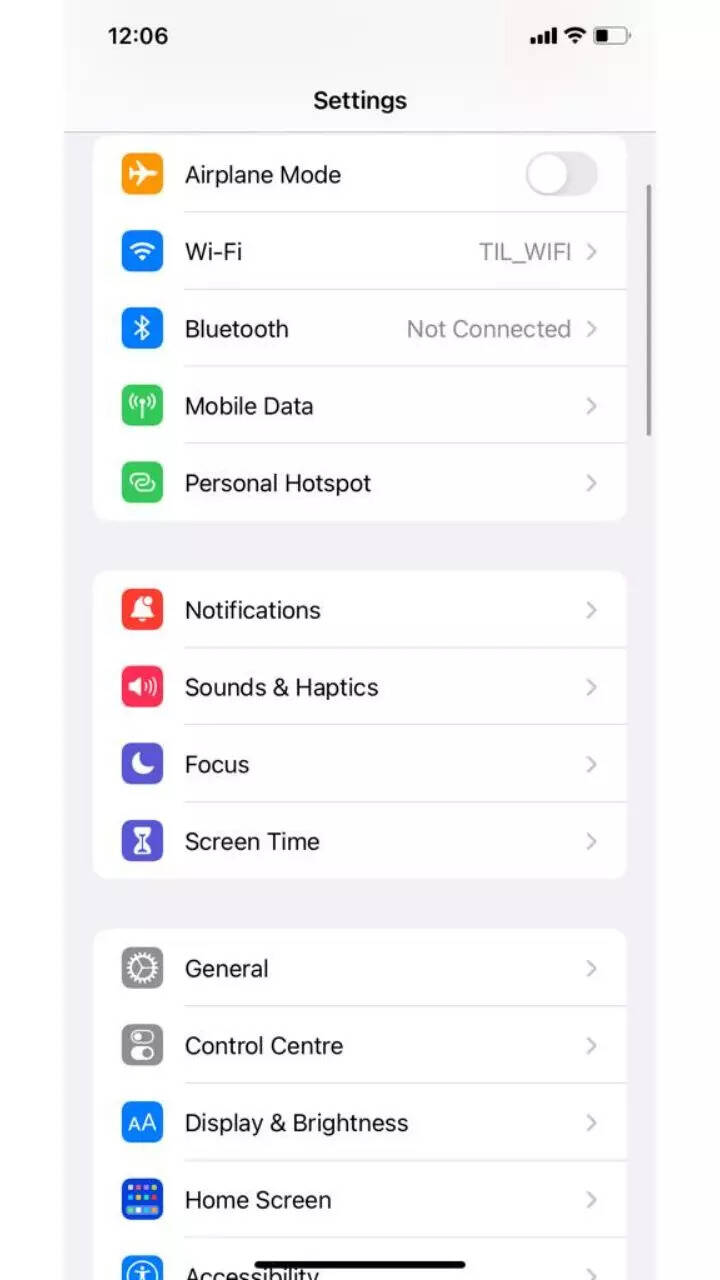 How to enable night shift on iPhone