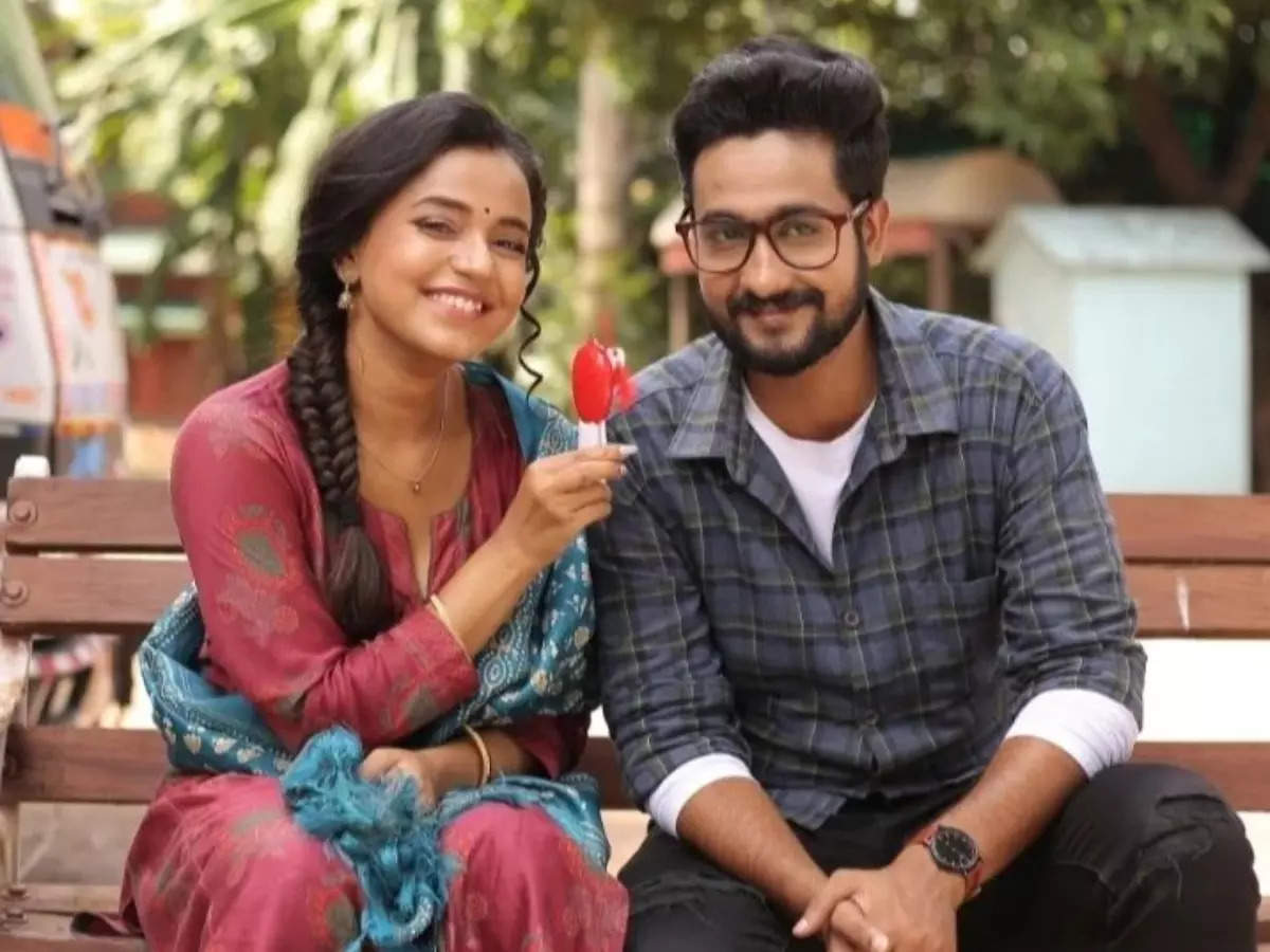 TV show 'Amader Ei Poth Jodi Na Sesh Hoy' successfully completes 300  episodes - Times of India