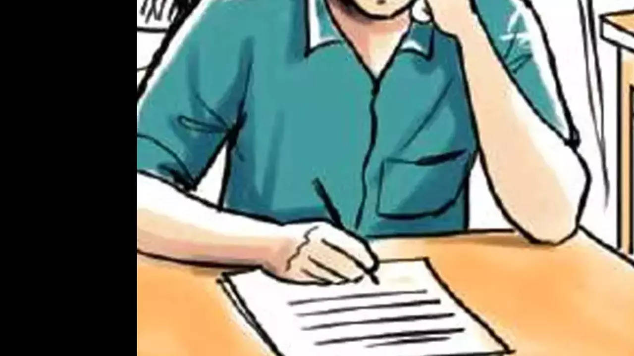 43-year-old man clears Maharashtra Class 10 board exams, but son fails |  Pune News - Times of India