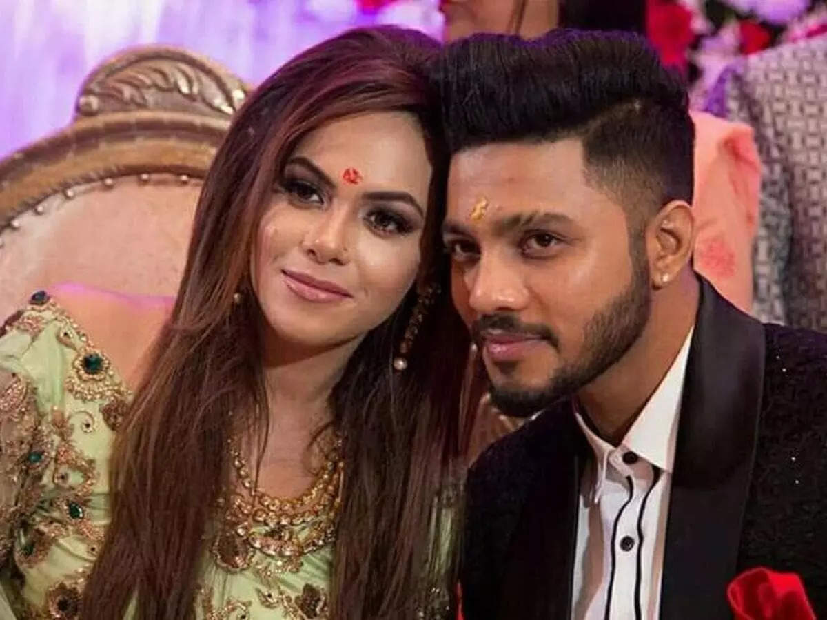 Raftaar- Komal Vohra Divorce Rapper Raftaar and wife Komal Vohra file for divorce after 6 years of marriage 