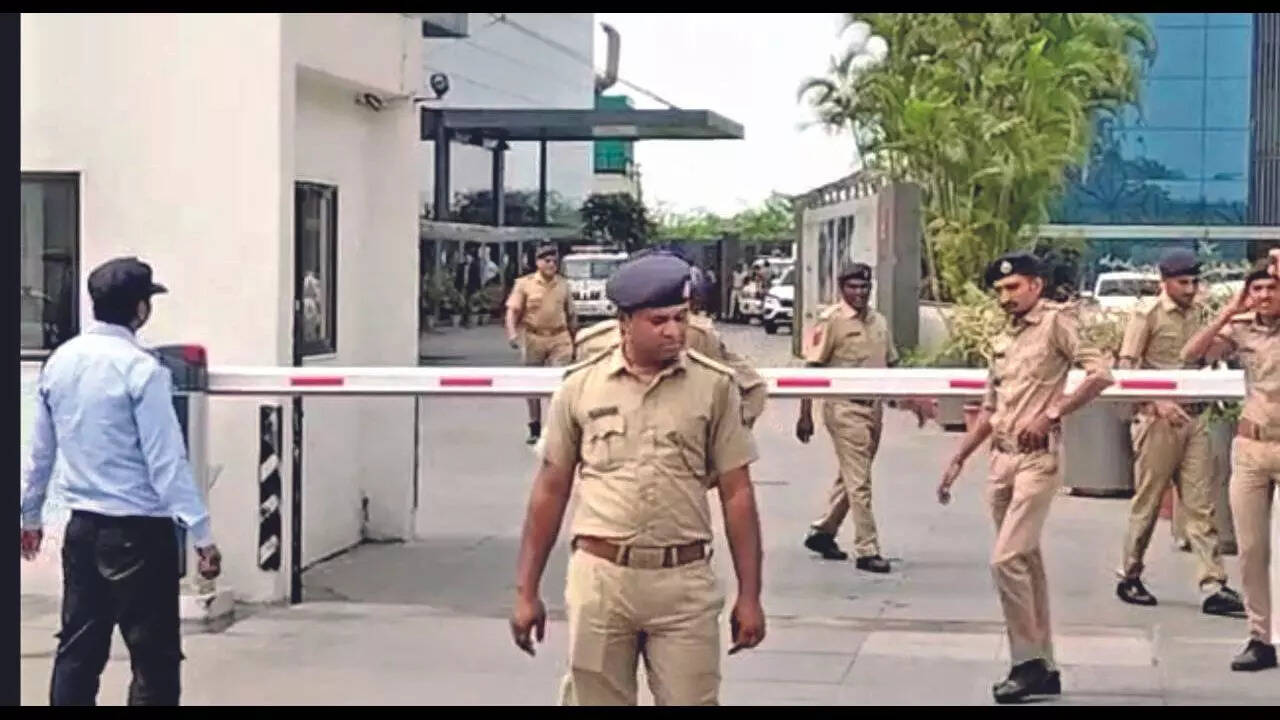 Adajan, Surat Map, Property Rates, Projects, Photos, Reviews, Info