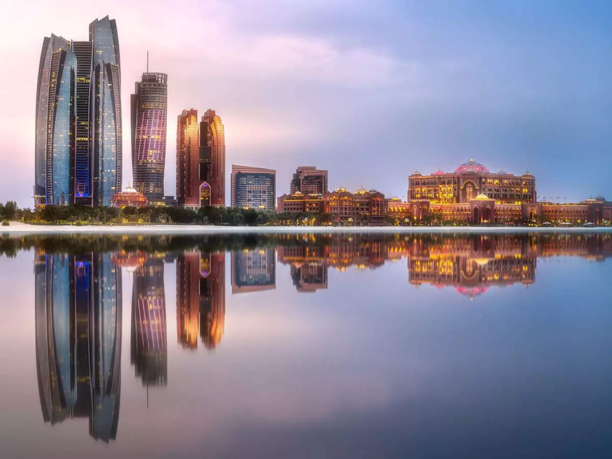 Must-see places in Abu Dhabi that should be in your itinerary
