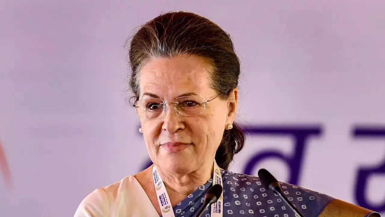 Ahead of quizzing Sonia Gandhi, ED finds 'key' details on YI 'loan' | India  News - Times of India