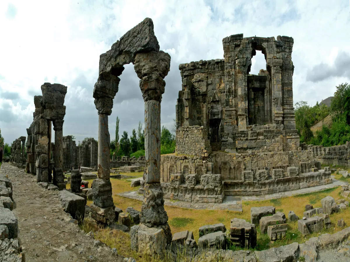 Heritage sites in Jammu and Kashmir for the culturally inclined