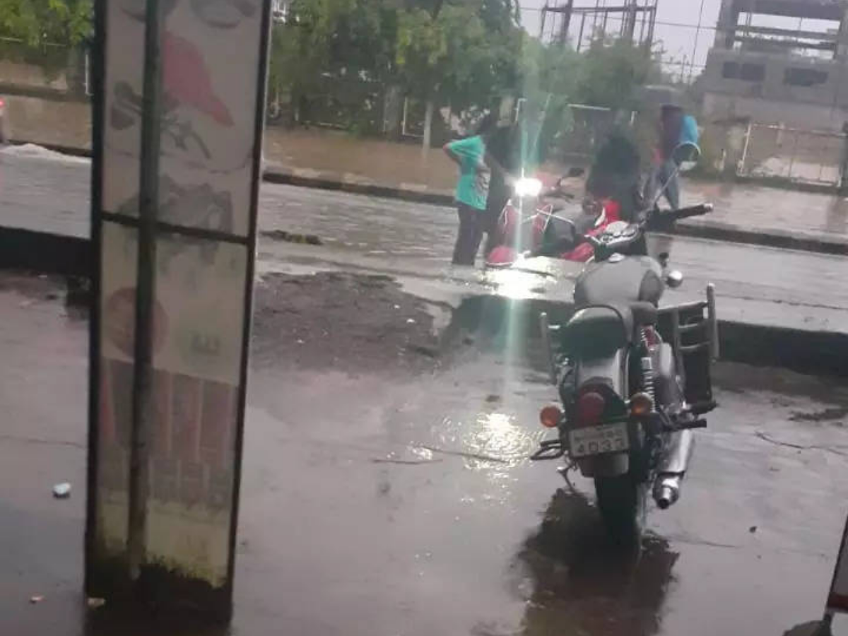 water floods at Jakat Naka virar west