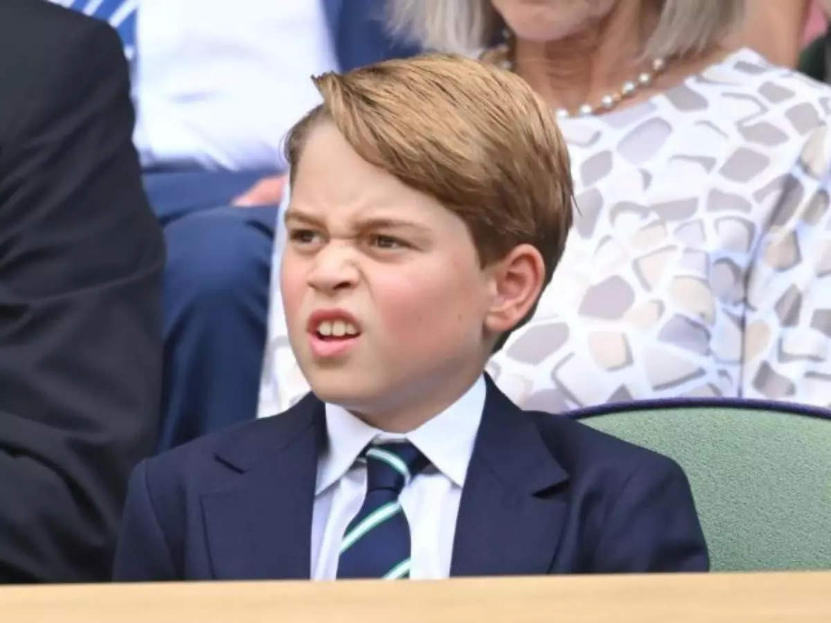 Prince George did it again! You cannot miss the funny faces he ...