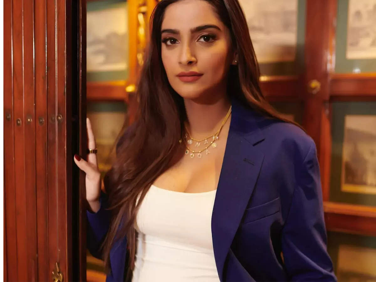 Sonam K Ahuja’s baby shower may not happen as planned? - Exclusive!