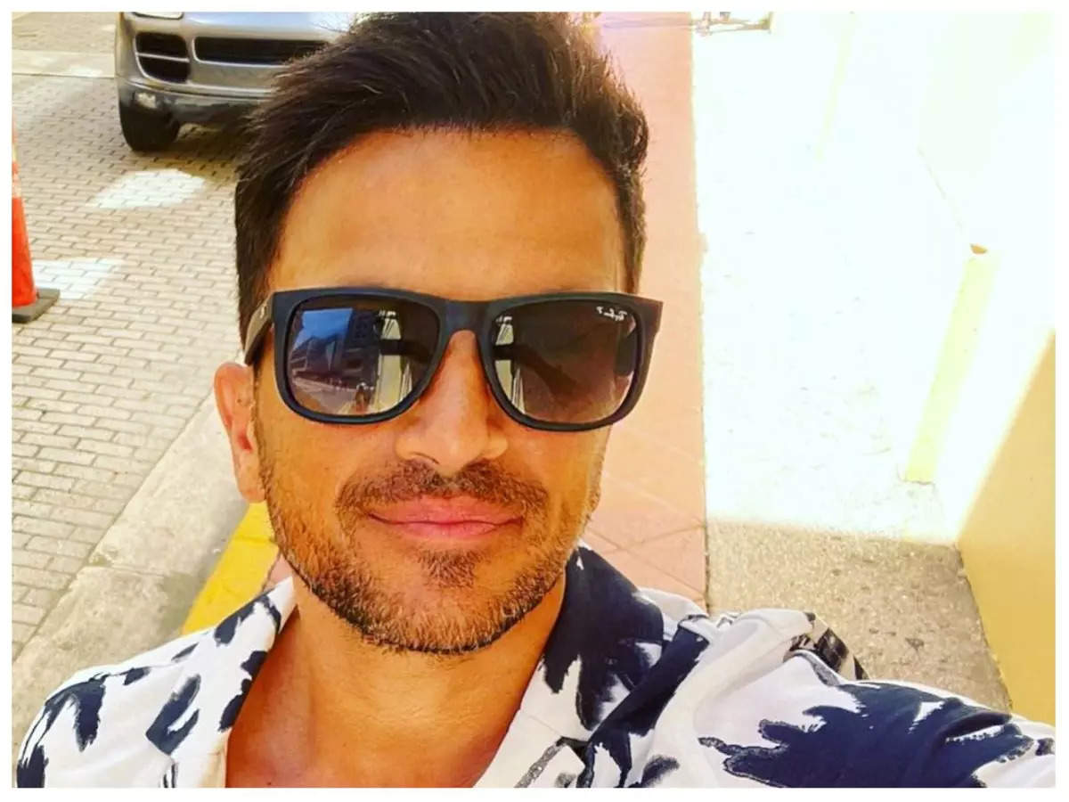 Peter Andre removed his natural curls after racist bullying | English Movie  News - Times of India