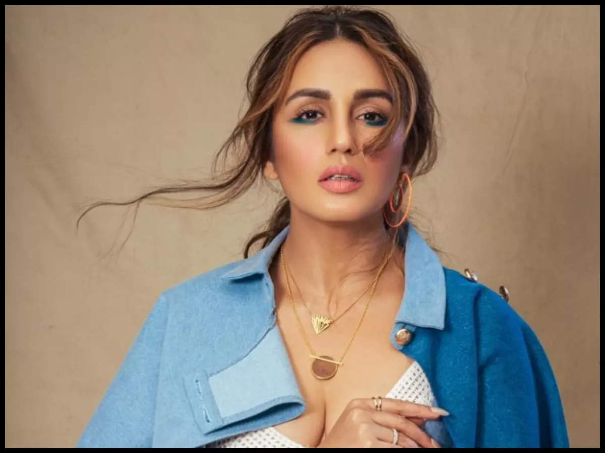 Huma Qureshi To Host A Unique Athleisure Themed Birthday Bash For Friends And Family Exclusive Hindi Movie News Times Of India