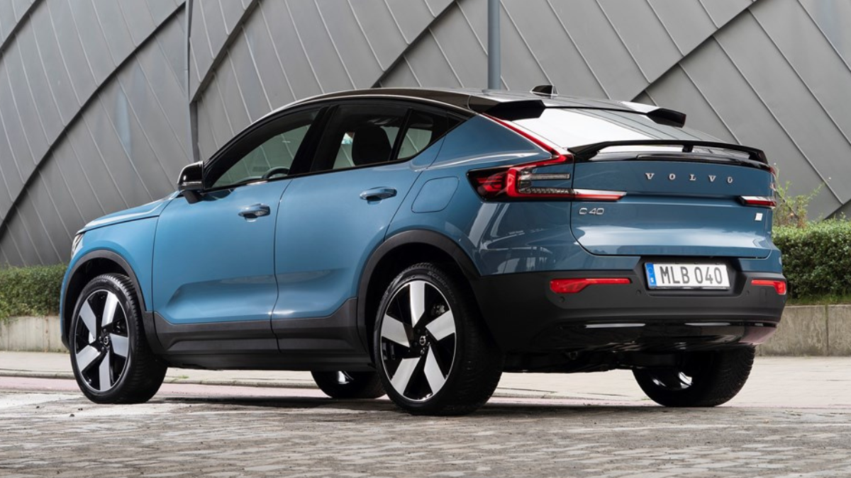 Volvo C40 Recharge coupe electric SUV coming to India in 2023 with 430 km  range - Times of India